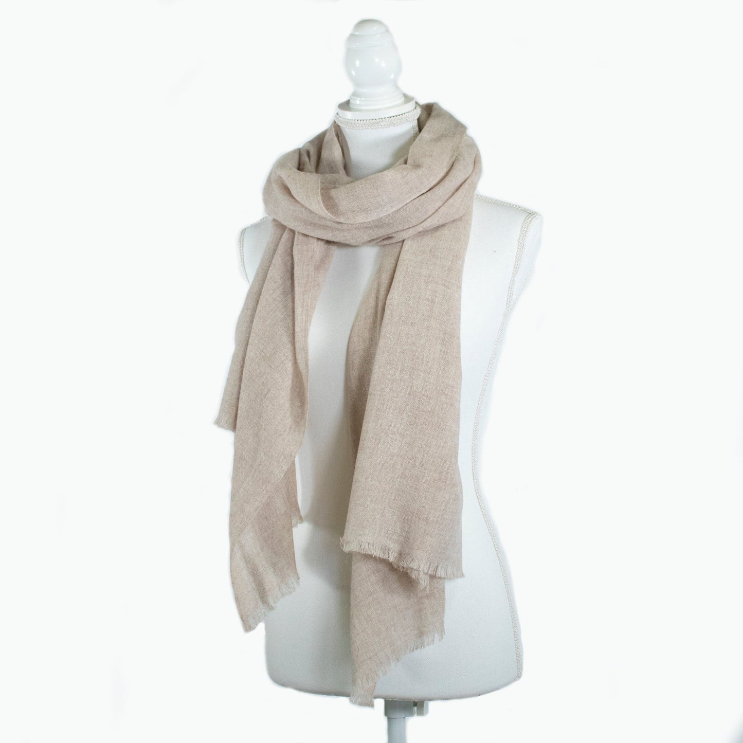 CASHMERE SCARF WITH FRINGES